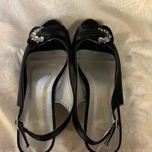 Allure Black FL2567387 DDD0A007 - A480 size 7.5